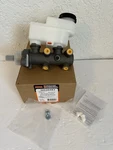 Dorman M630483 Brake Master Cylinder For 04-07 Infiniti Nissan Armada QX56 Titan New. Price: $74.95.