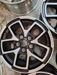 Jeep Gladiator, Wrangler Factory Oem 17" Wheel Rim Single (1) *read Freeshippin Used. Price: $194.99.