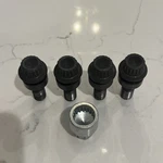 Porsche Cayenne Audi Q7 Touareg Wheel Rim Lug Nuts Lock Key Set Adapter Used. Price: $49.95.