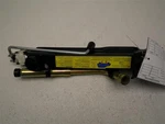 Mercedes-benz Ml-class 2003 Jack 3159379 9558 Used. Price: $70.00.