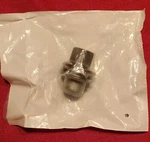 New Genuine Land Rover Lug Nuts - LR173842 LR068126 Rrsport LR3 LR4. Price: $9.95.