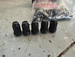 Gorilla Automotive K5CS-12150BGR Spline Lug Nut Kit M12X1.50 Black 20PC W/key Used. Price: $20.00.
