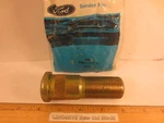 One Ford 1975 Heavy Truck Hub "bolt" (lh) D5HZ-1107-B Nos Free Shipping New. Price: $29.95.