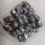 Hyundai Elantra Lug Nut Set 2017 2016 2015 2014 2013 Oem Used. Price: $62.77.